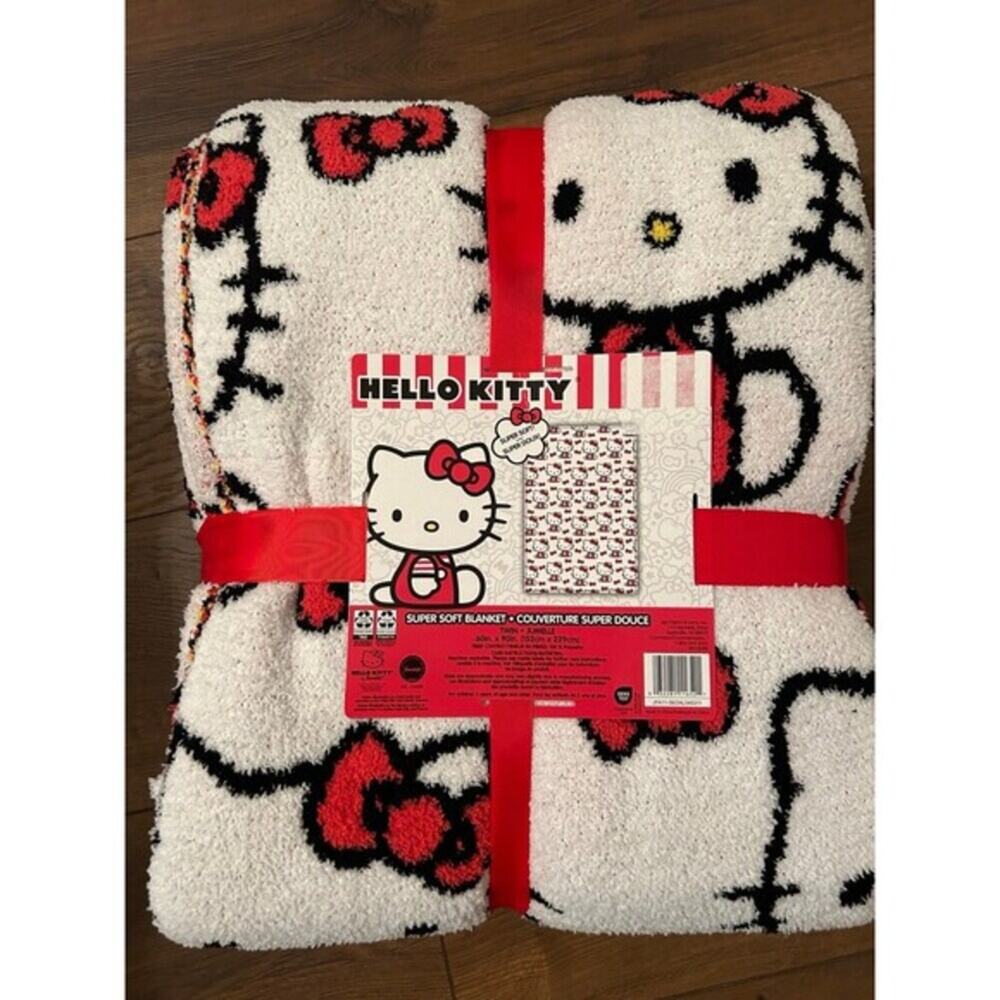 Hello kitty super soft twin blanket red bows